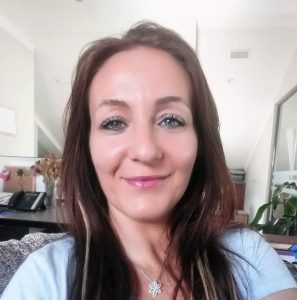 Özge ÜNAL TEZ